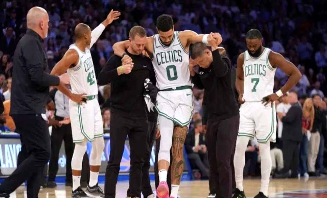 关于凯尔特人遭遇连败，再遇失利的信息