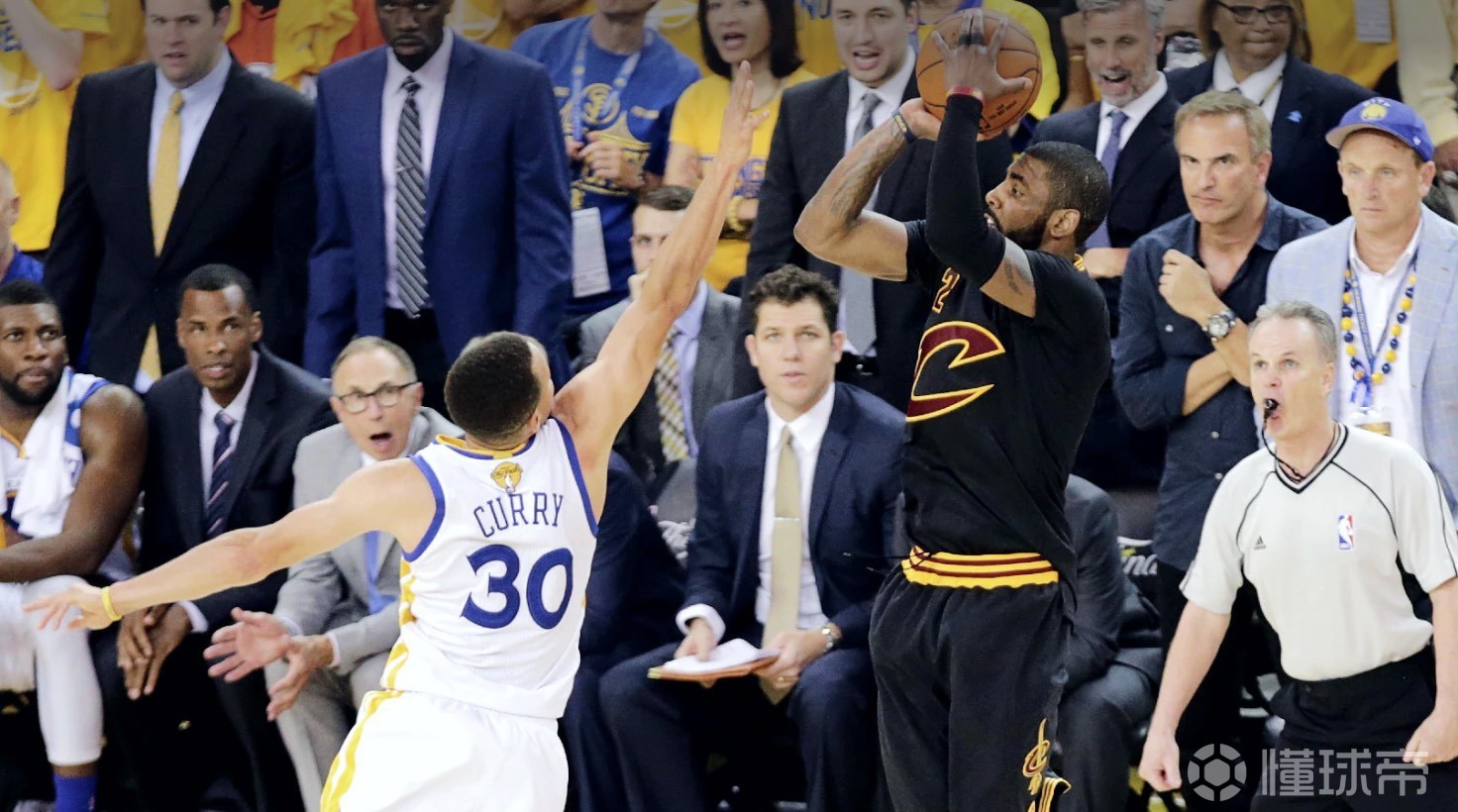 1xBit体育在线登录-骑士三战全胜！欧文率队击败猛龙晋级东部决赛