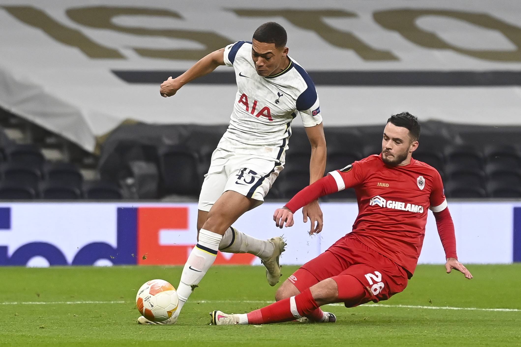 1xBit体育官网-欧国联比赛中的焦点对决即将展开