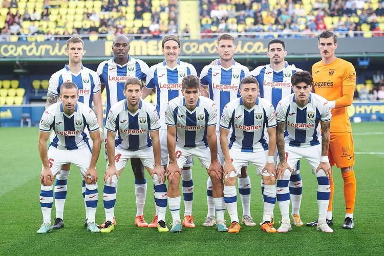 皇家社会客场取胜，追赶西班牙人